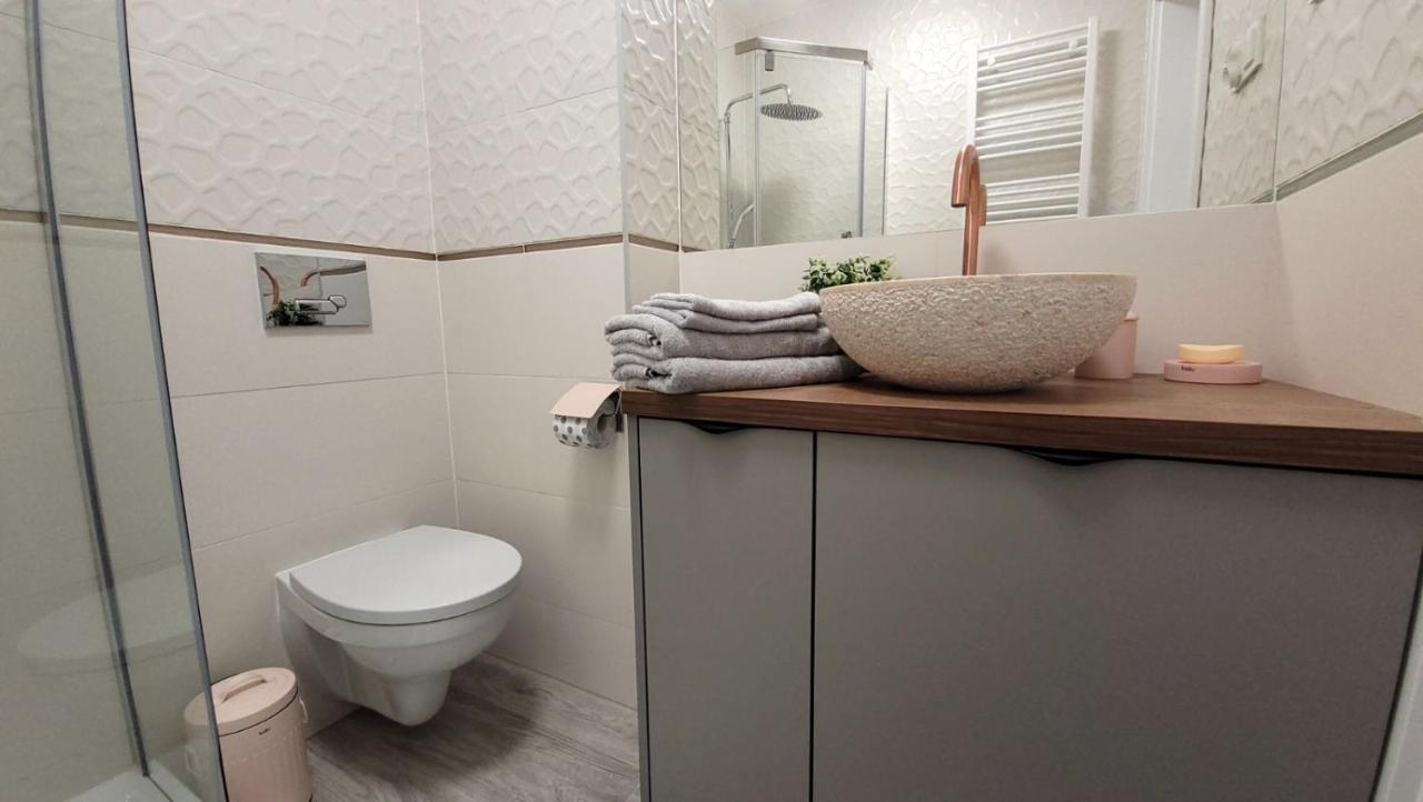 Polonia Apartments Łódź Dış mekan fotoğraf